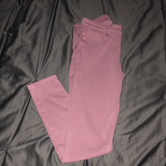 Cute Mauve Colored Jeans - Picture 3 of 4